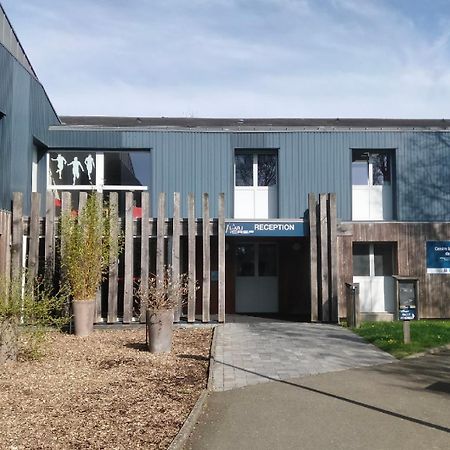 CREF - Auberge de Jeunesse Laval  Exterior foto